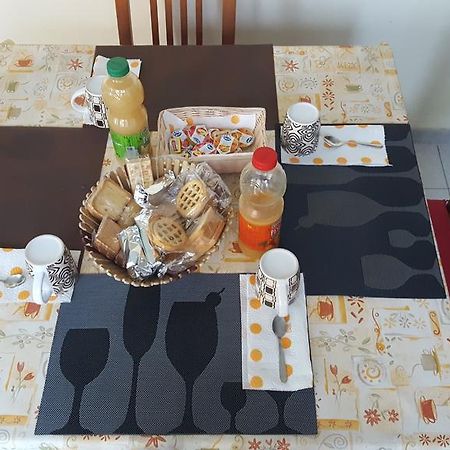 Casa Campidanese Hotell Sant Isidoro  Exteriör bild