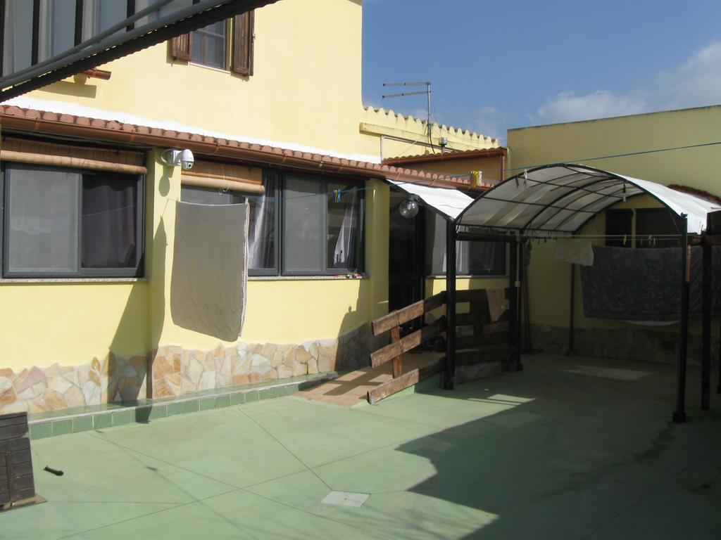 Casa Campidanese Hotell Sant Isidoro  Exteriör bild